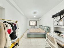 河西 珠峰里 2室1厅 49.99㎡ 112万