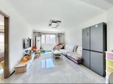 大兴 大兴育新花园 3室2厅 109.32㎡ 170万