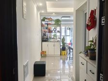 巨威大秦郡南向三居 110平自住精装诚心出售
