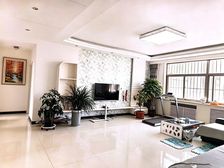 西峰区 市直机关小区 4室2厅 158.21㎡ 120万
