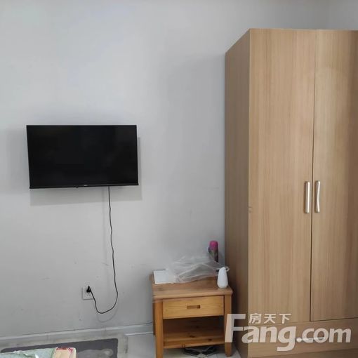 新城光华街世贸晶钻 1室1厅 31㎡ 1100元/月