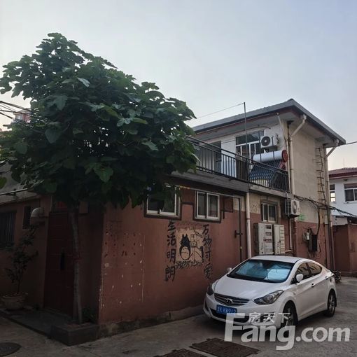 环翠区塔山文峰一街小区(别墅) 4室2厅 110㎡ 1800