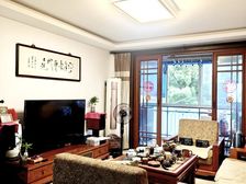 宝山 好日子大家园A区 3室2厅 136.49㎡ 450万