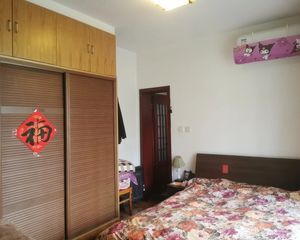 成华 红枫岭三期 2室2厅 89.74㎡ 130万