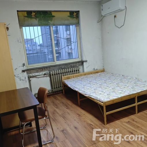 天桥堤口路荣泰小区 3室1厅 104㎡ 1500元/月