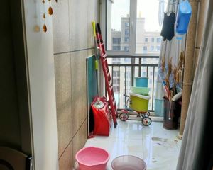 高新区 华都·金色兰庭 2室1厅 94.89㎡ 46万