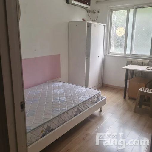 海淀永定路复兴路40号院 2室1厅 60㎡ 6600元/月