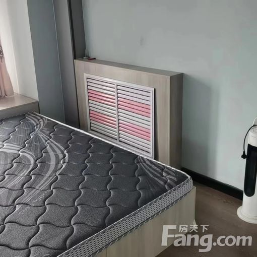 藁城能客 3室3厅 140㎡ 1700元/月