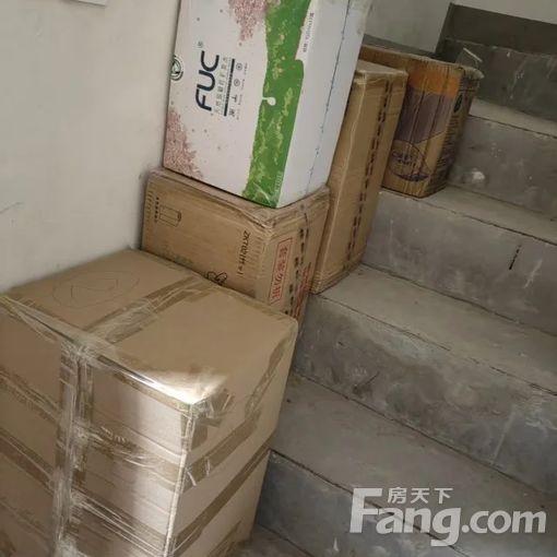 涞水世茂·一渡青青小镇 4室2厅 128.5㎡ 1600元/