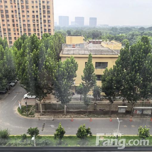 大兴义和庄佟馨家园 1室1厅 65㎡ 2700元/月
