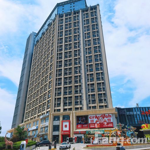 莱山大学城万象城 1室1厅 58㎡ 1000元/月