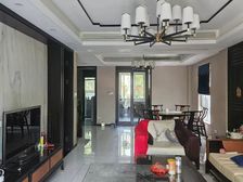 江北 云鹭湾别墅 4室2厅 168.82㎡ 398万