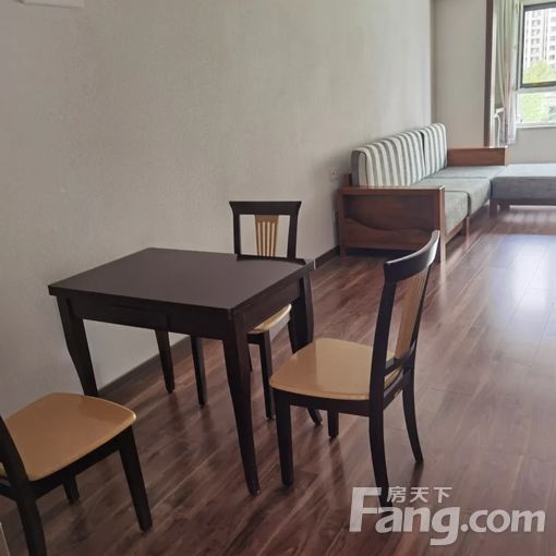 万科山望三室南北通透 业主直租随时入住