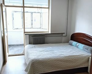 憩园小区3楼,一中学区,2室1厅 ,53平