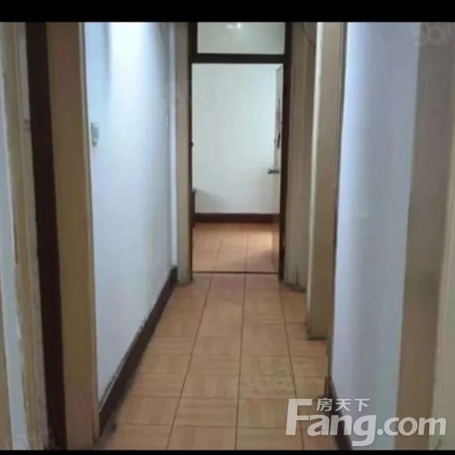 高新富华新村 3室1厅 103㎡ 600元/月