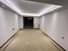 汉棠南向大三房 地铁旁137平仅200万