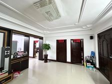 霞山 通透南柳花园 3室2厅2卫