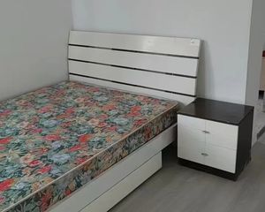 金水 都市A座 1室0厅