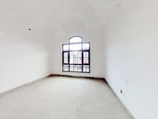 鹿泉 保利西山林语别墅 5室3厅