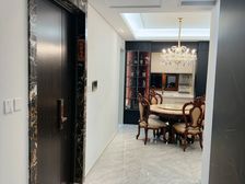 地铁14、1支号线 私家独立电梯厅 **** 明厨明卫 精装