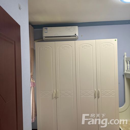 李沧金水路时代城东方龙域79平方米 2室2厅1卫