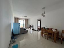 温馨三室两厅两卫,利泰花林湖畔优质住宅,舒适宜居