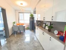 文苑祥居 3室2厅2卫包过户送家具家电储藏室车位 领包入住!