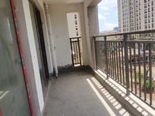 源汇区 建业花园里 4室2厅