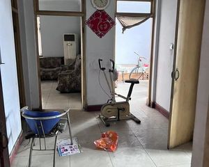 侯马市 侯马市公汽公司家属院 3室2厅