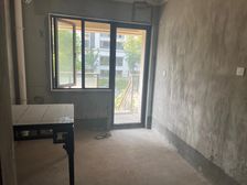 雨山 中丞国宾府 4室2厅送车位送花园