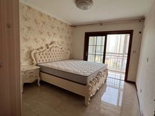 香堤荣府 3室2厅2卫 带地下室 楼层好 全款优惠 价格可议