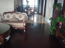 江东曙光北路253平大四居 东南朝向采光佳