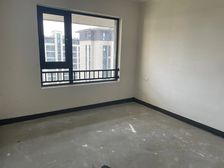 航空港区 融创空港宸院 3室2厅 107.00㎡ 76万