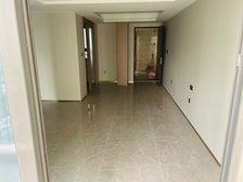 润州 万科翡翠公园 3室1厅 95.90㎡ 90万