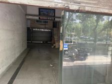 东日商厦临街旺铺出租 77平3500元/月含物业