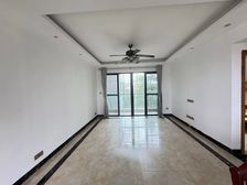 番禺 庄士映蝶蓝湾二期 4室2厅 140.40㎡ 198万