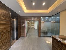 科学城地铁上盖甲级写字楼 精装带家具即租即用