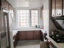 龙潭 中冶江山如画 3室2厅 137.10㎡ 72万