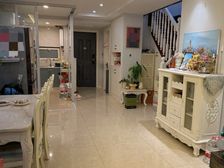 高新 中航樾公馆 1室2厅 97.53㎡ 179万