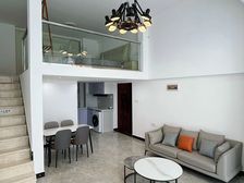 世贸路甲级写字楼 50平精装空间2100元/月