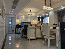 温江 蓝润光华春天 3室2厅 94.40㎡ 128万