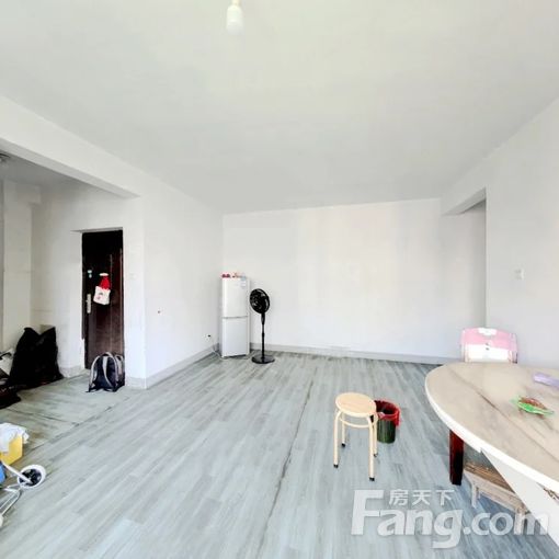 Ñþº£ÁÙȪ¶«Â·»ªÁè¾°Ô· 2ÊÒ1Ìü 90.42©O 1000Ôª/ÔÂ