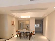 香洲 国维中央广场 4室2厅 144.52㎡ 315万