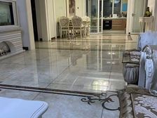 鑫怡佳苑 3室2厅 174.81㎡ 150万 带两个车库