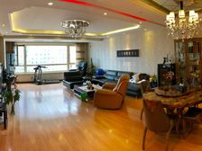 南岗 中山蓝色水岸 3室2厅 192.00㎡ 199万