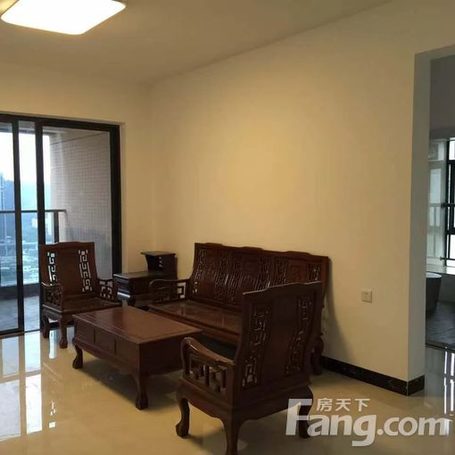 南沙一品南北通透两居室 业主直租2000元月