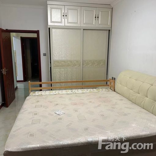 路北凤凰新城电建地产首郡 3室2厅 118.58㎡ 2200