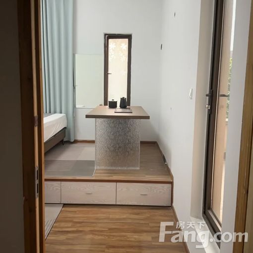 合租:主卧集美灌口龙湖嘉屿城 1室1厅 17㎡ 1500元/