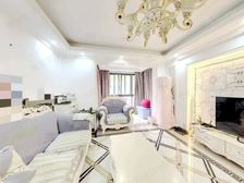 慈溪维科城市桃源建筑面积87,使用面积130,1楼复式精装修