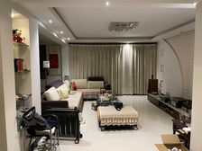 楚雄市天河园6跃7层5室3厅2卫210.00㎡ 65万